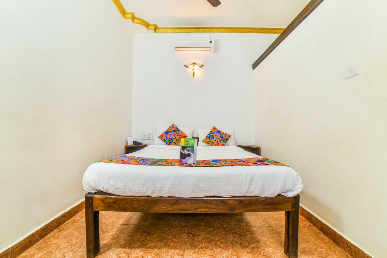 Fabhotel Yoyo Cottage With Pool - Nr Chapora Fort Vagator Exterior foto